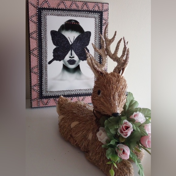 Butterfly Duchess 🌹ONLY 🌹8 by 10 on 9 by 12 Canvas Print Wall Art. - Picture 4 of 9